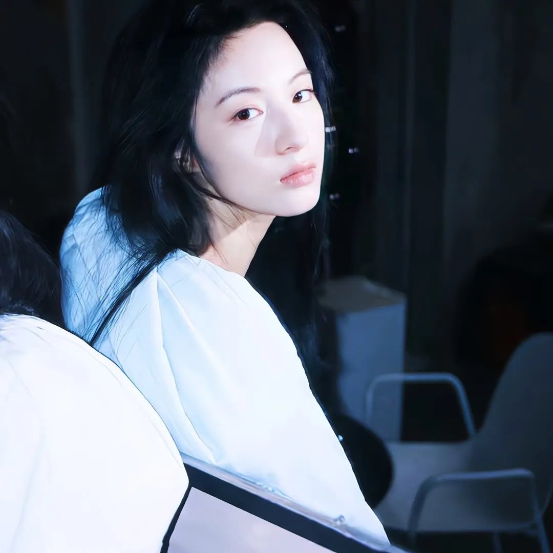 萌子美 虽然她有点怪